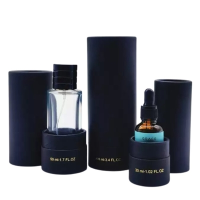 EVAの挿入物が付いている30ml 50ml 100mlの黒いクラフトのボール紙の紙管の香水瓶