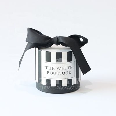 ODMのペーパー管のペンのホールダーは、無光沢にニスをかけることボール紙の筒を予約した